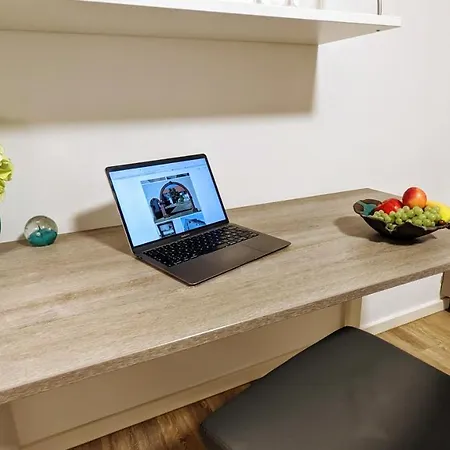 شقة Stilvolles Mit Parkplatz, Barrierefrei *