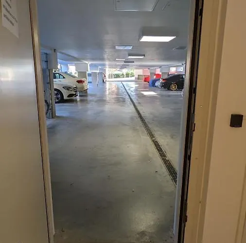 Stilvolles Mit Parkplatz, Barrierefrei Apartment Reinheim